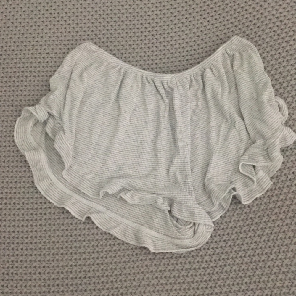 Brandy Melville flowy shorts